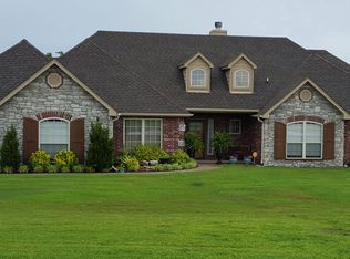 2756 E 400th Rd, Oologah, OK 74053