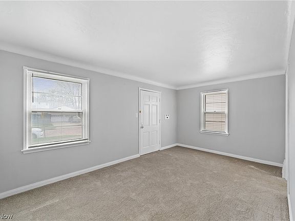4th image of 3778 Highland Rd