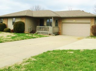 7417 E Farm Road 170, Rogersville, MO 65742