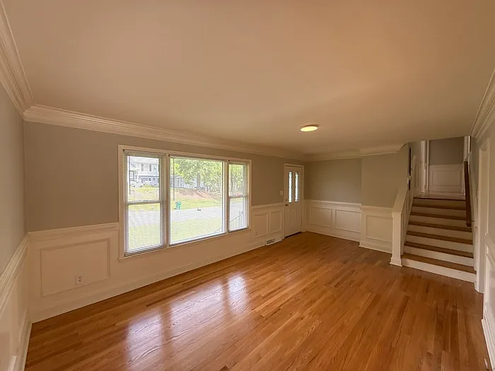 Building Photo - 7124 Starvalley Dr