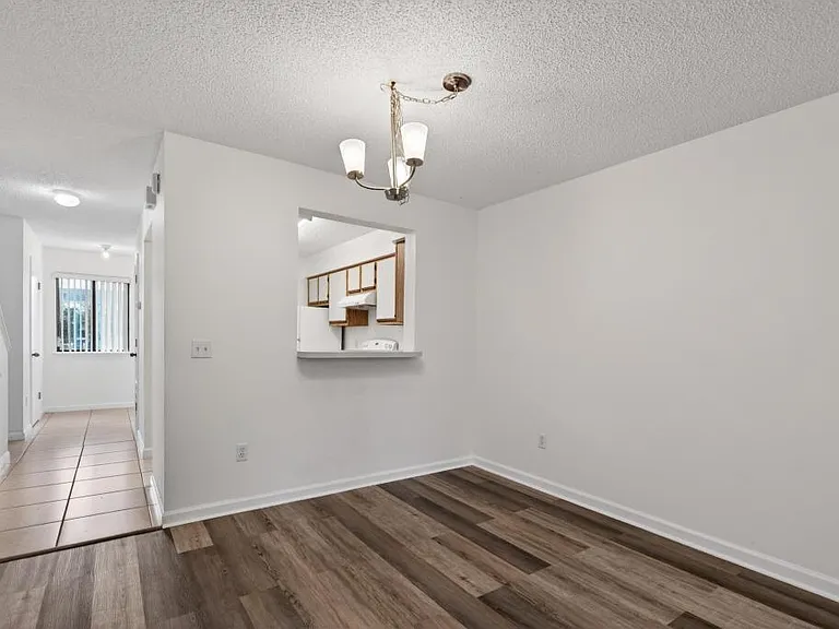 10 Moultrie Creek Cir #1 — Photo 7