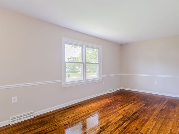 4th image of 1416 Willshire Dr