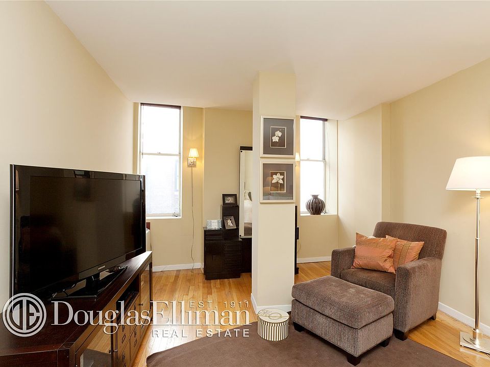 1st image of 9 Barrow St APT 5K