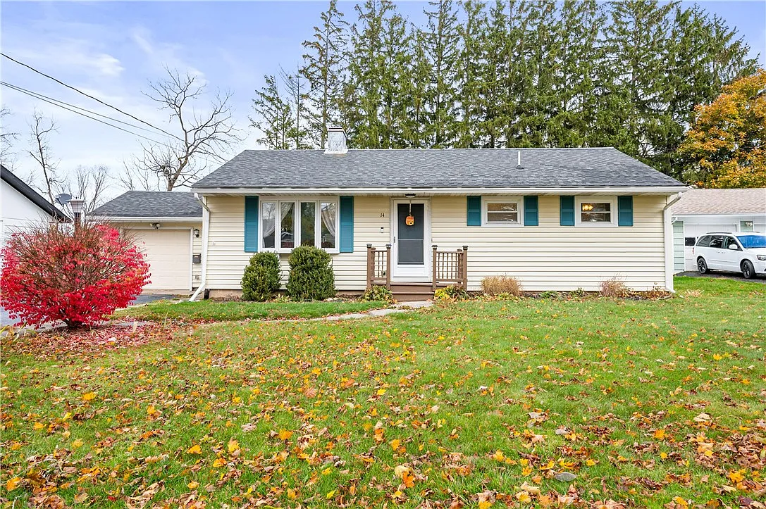 14 Hilltop Dr photo 1
