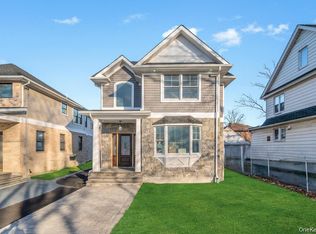 141 Emerson Ave, Floral Park, NY 11001