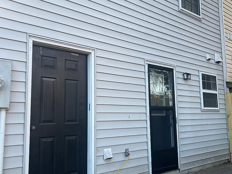 966 Rock Creek Rd — Photo 4