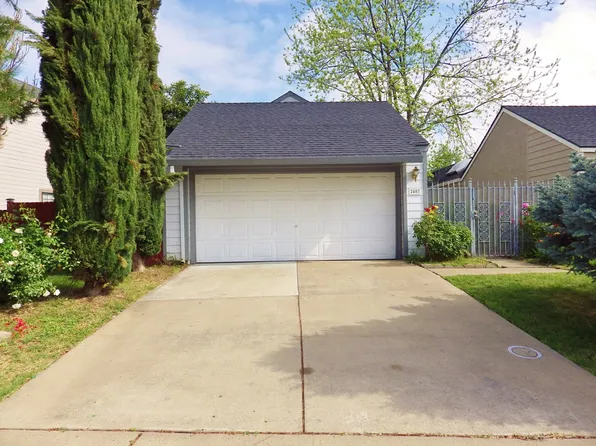 2407 Seamist Dr, Sacramento, CA 95833