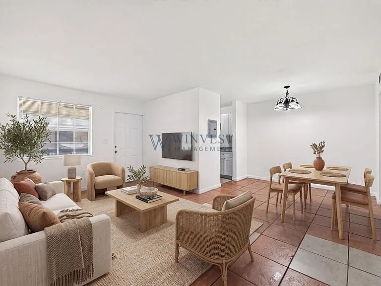 Presidential View Apartments — Photo 34