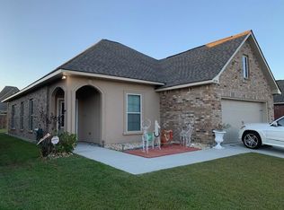 6504 Red Rose Dr, Baton Rouge, LA 70817