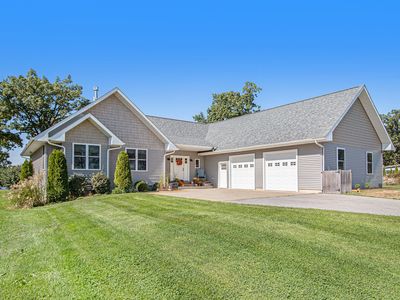 61704 Crystal Beach Dr, Sturgis, MI, 49091