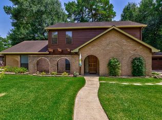 1011 Caspian Ln, Houston, TX 77090