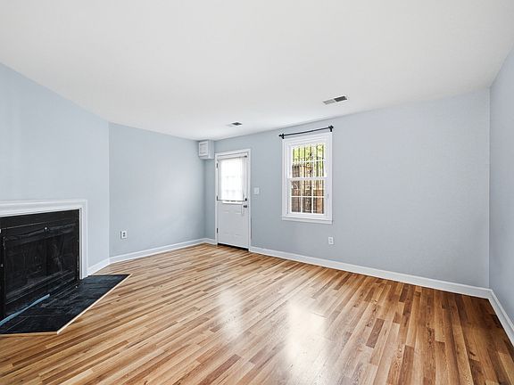 3rd image of 1211 Potomac Ave SE #B