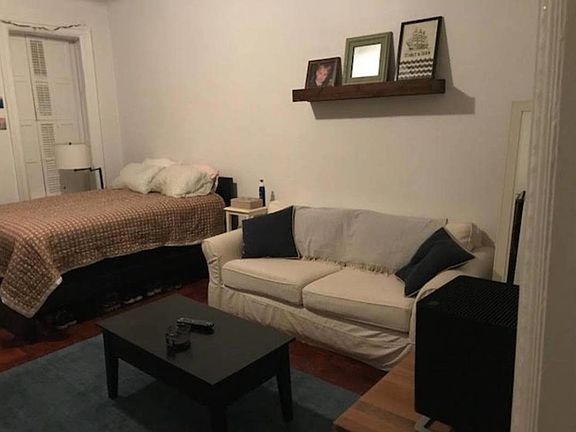 2nd image of 316 W 78th St APT 3F