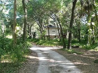 5802 Willis Rd, Palmetto, FL 34221