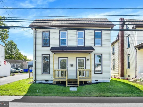 1180 Highland St, Harrisburg, PA 17113