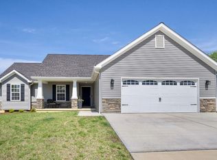 527 Cass Dr, Troy, MO 63379