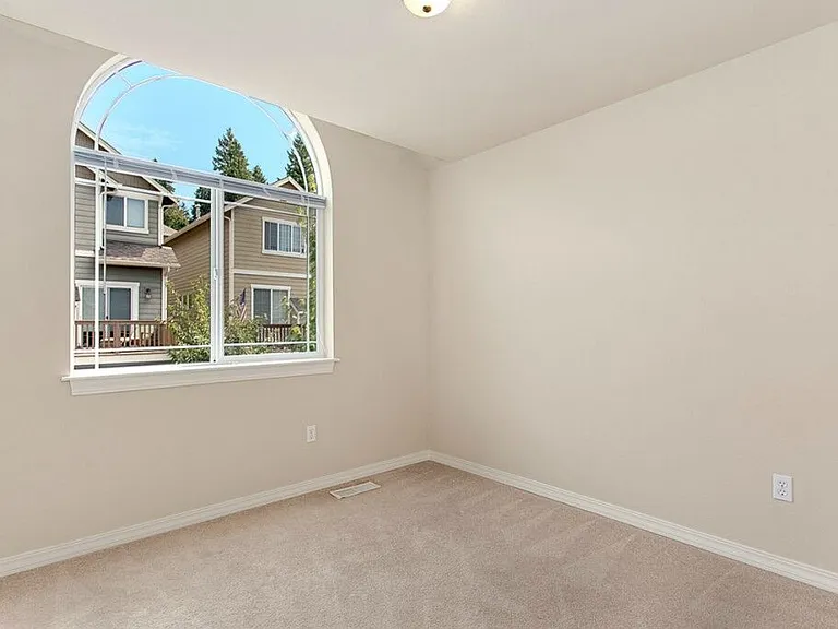 24102 39th Ct SE — Photo 7