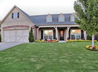 1112 S Laurel Ave, Broken Arrow, OK 74012