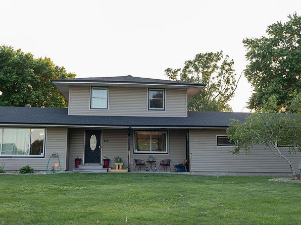 215 S 18th St