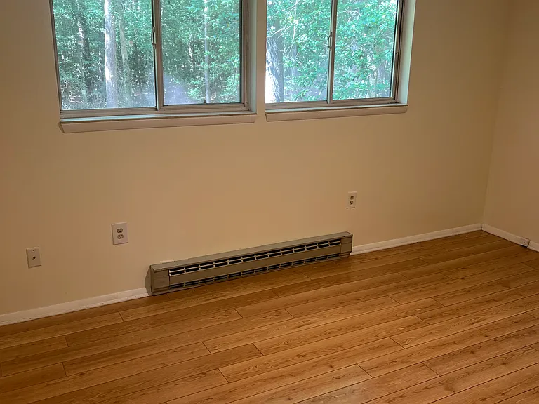7894 Crofton Dr — Photo 7