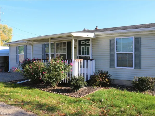 1002 Clay St, Dresden, OH 43821