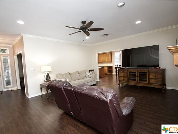 4th image of 103 Wade Dr