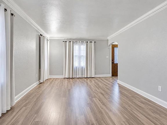 4th image of 3140 S 40th STREET
