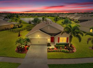 2785 Granville Manor SW, Vero Beach, FL 32968