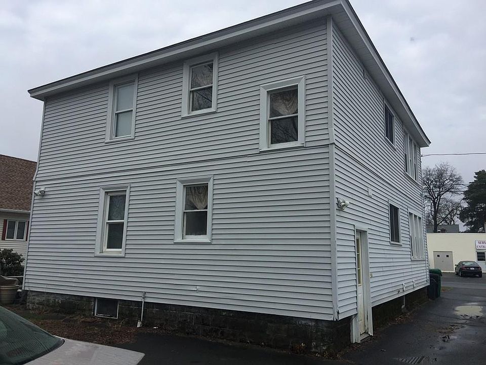 2nd image of 11 Chateaugay St