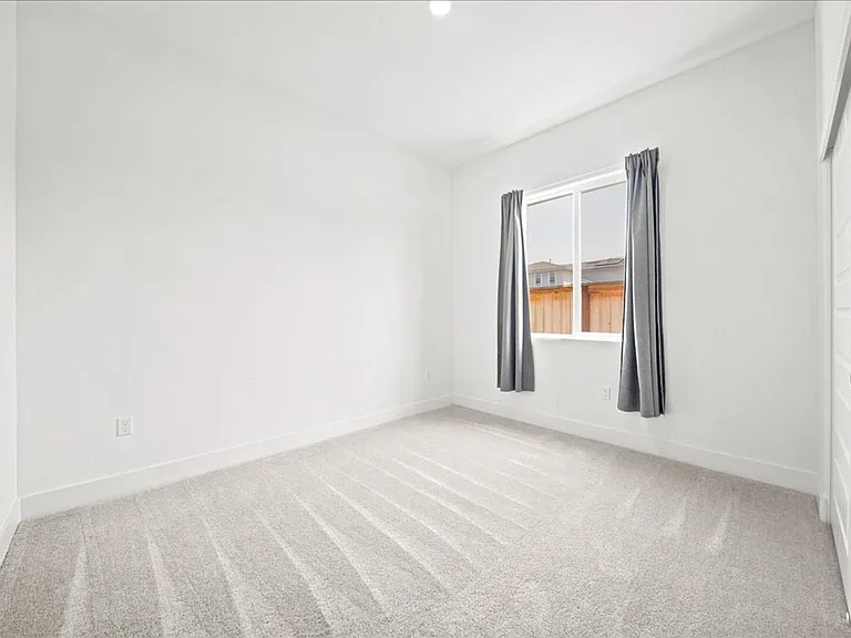 12725 Parakeet Way — Photo 22