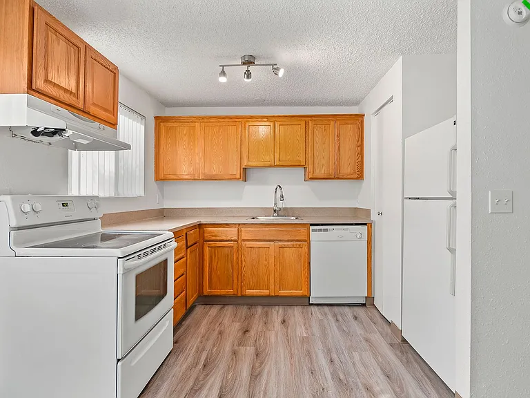 Cedar Mill Apartments — Photo 24