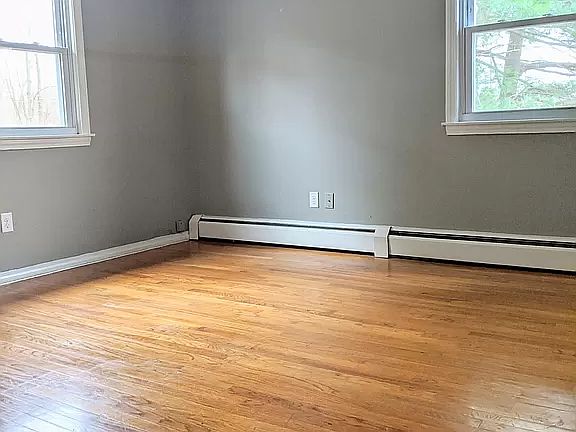 4th image of 41 Gould Dr APT A