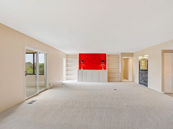 3rd image of 3131 Fleur Dr Unit 803