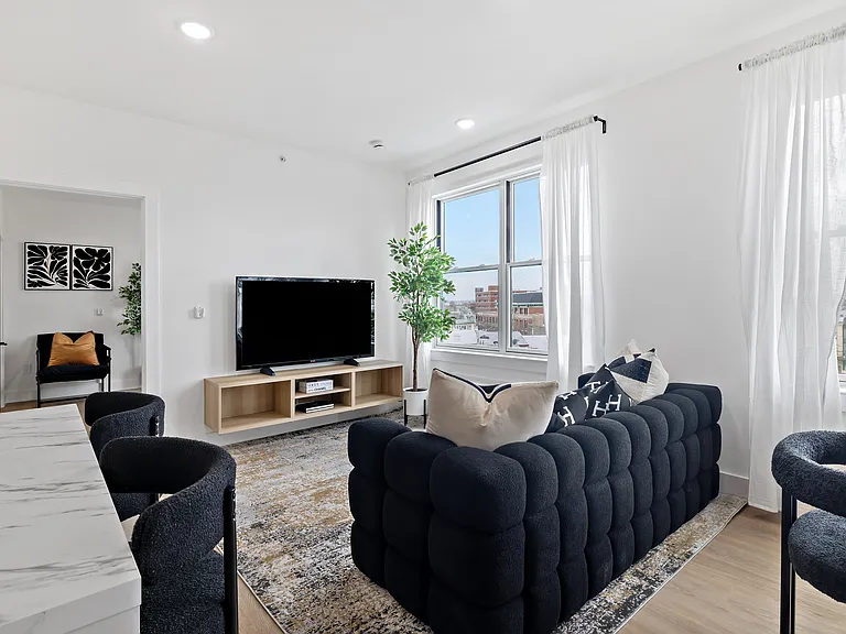 14 Merchant St. — Photo 32