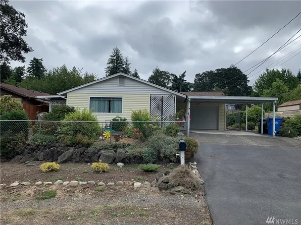 8407 Woodbourne Dr SW, Lakewood, WA 98499