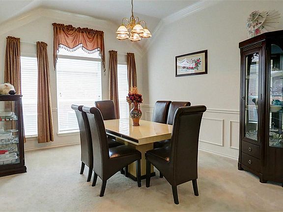 5th image of 24038 Hackberry Creek Dr