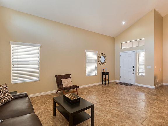 5th image of 2674 W Silver Streak Way