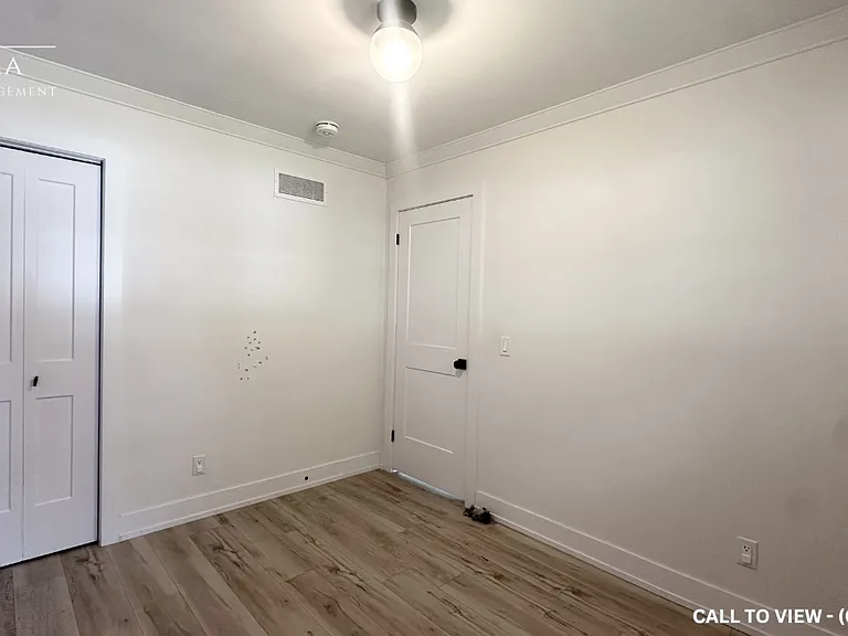 211 Emerson Ave #1 — Photo 7