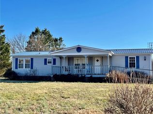 4733 Brown Rd, Hamptonville, NC 27020