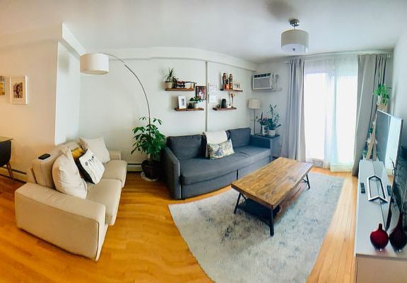 4th image of 2323 31st Ave APT 6C
