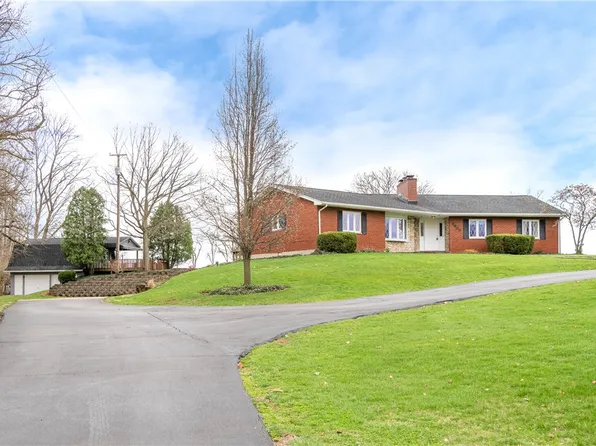 7600 Manning Rd, Miamisburg, OH 45342