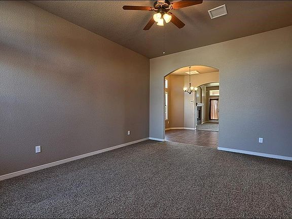 5th image of 5700 Valley Oak Dr