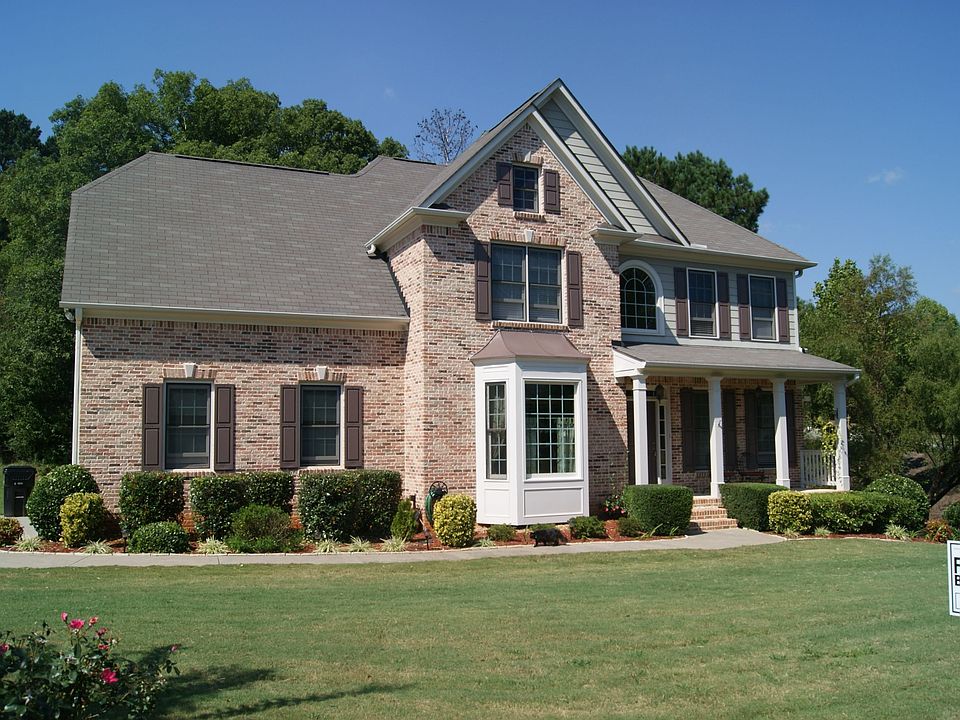 Beautiful Traditional on Corner Lot 