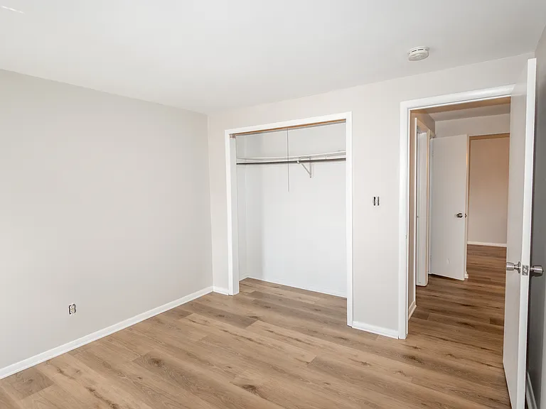 Master bedroom - large closet - patio door to back shared patio