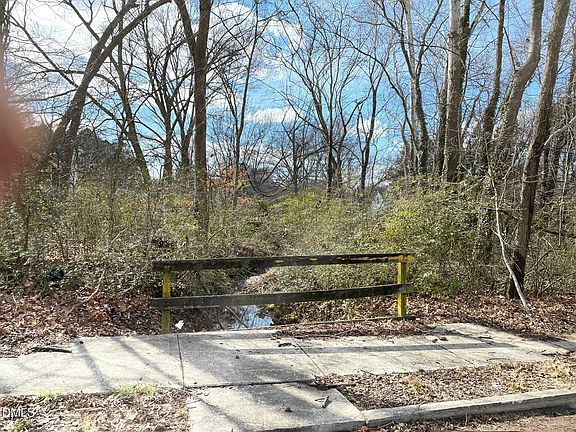 3rd image of 375 W Rockspring St Lot 20