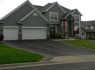 6035 Summit Ct S, Cottage Grove, MN 55016