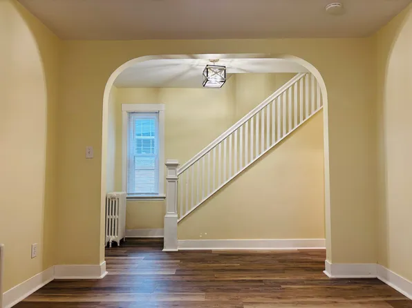 687 Margaret St, Pittsburgh, PA 15210