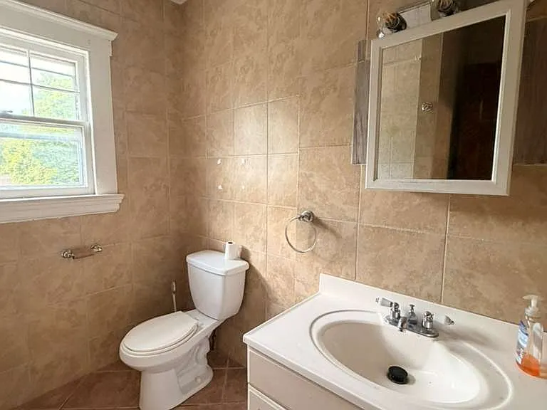 705 George St #2A — Photo 7