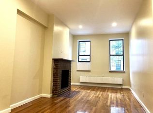 246 W 20th St #A2, New York, NY 10011