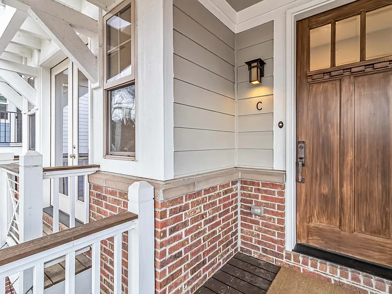 5557 Hill St #C — Photo 44